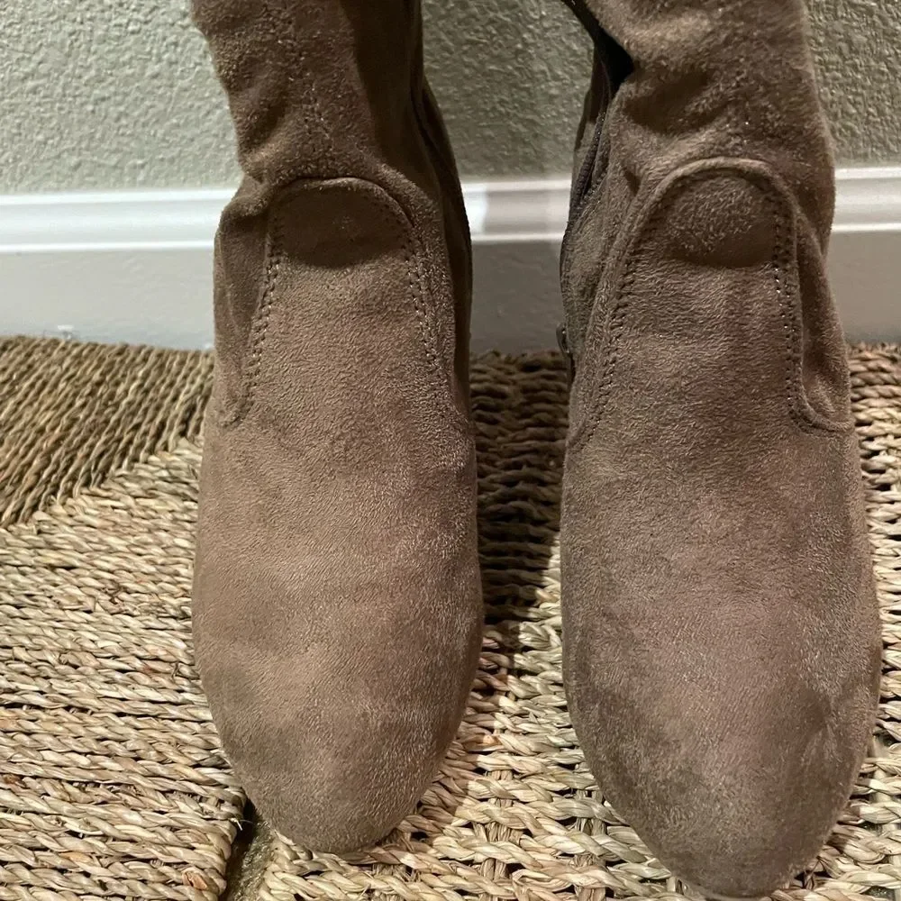 NO BRAND Brown/Tan Thigh High Women's Boots Size 5.5.